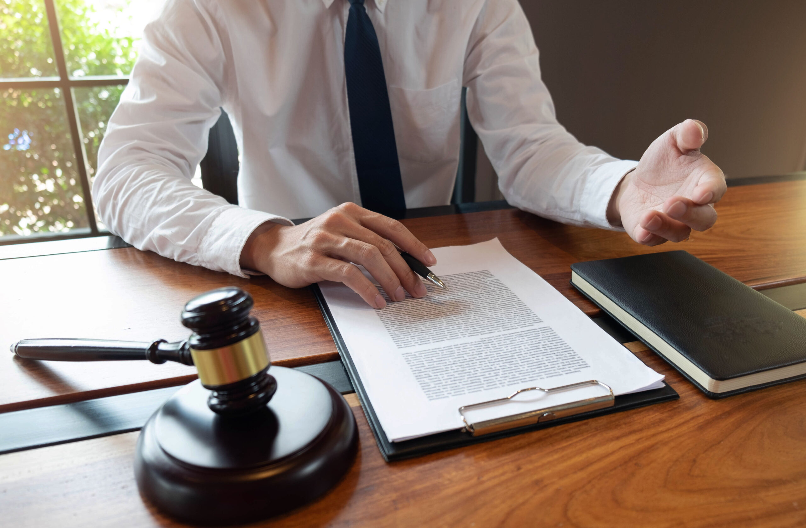 learn to be a legal assistant